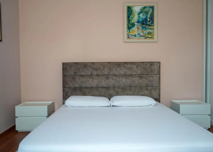 Lovely In The Heart Of Apartman